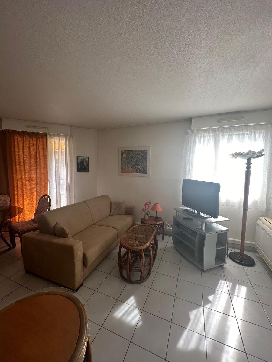 appartement 2 pièces - Avignon